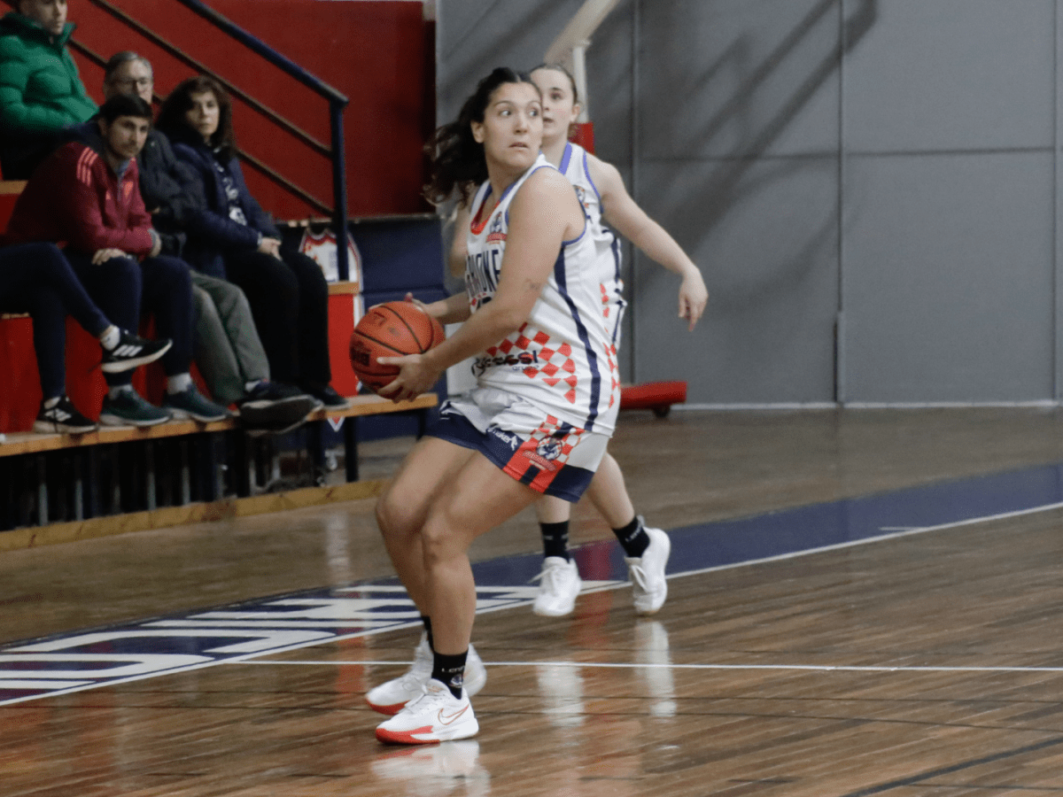 La Primera Femenina no pudo en James&nbsp;Craik