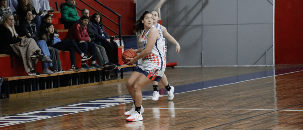 La Primera Femenina no pudo en James&nbsp;Craik